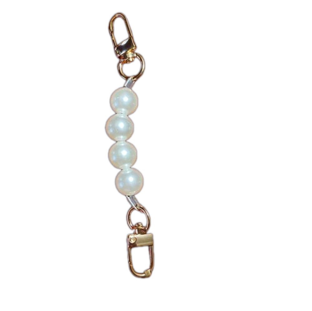 NWOT 5.1” Faux Pearl Purse Charm